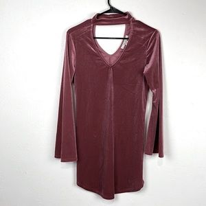 Mauve Velvet evening Dress by Adam Levine Size Small